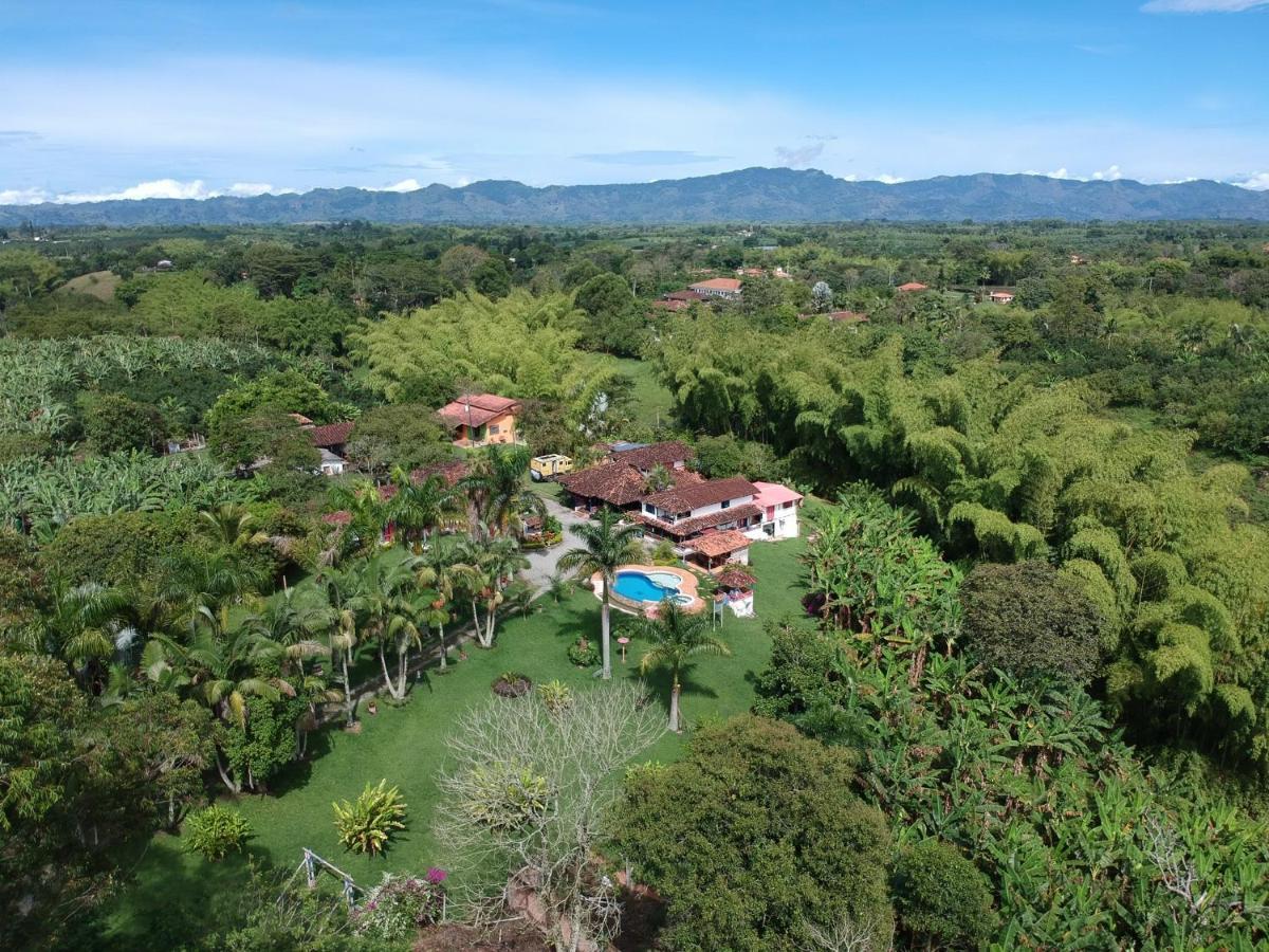 El Percal Hacienda Hotel Montenegro Exterior foto